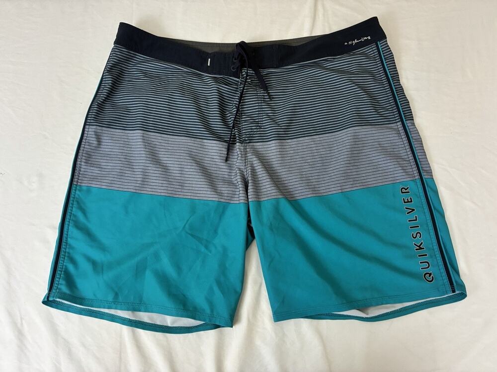 Quicksilver Highline Board Shorts Mens Size 40 Blue Stripe 4-Way Stretch